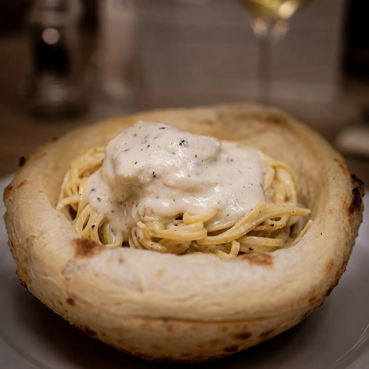 Pasta im Brotkorb bei Raoul’s